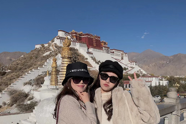 西藏旅游大概至少需要多少钱