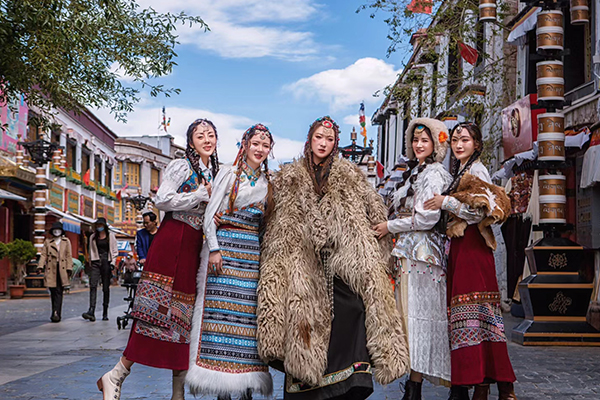 武汉报团去西藏多少钱