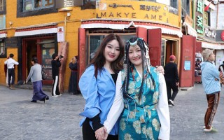 带爸妈去拉萨玩几天合适？去西藏路线大概如何安排？