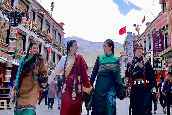 跟团到西藏去旅游需要多少钱