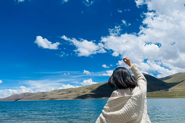 2个人成都到拉萨去需要多少钱