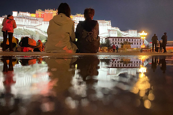 去西藏旅游七天要花费多少